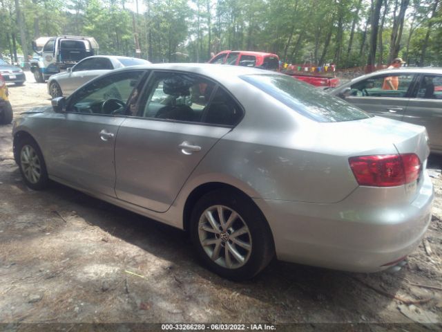 Photo 2 VIN: 3VWDZ7AJ3BM328064 - VOLKSWAGEN JETTA SEDAN 