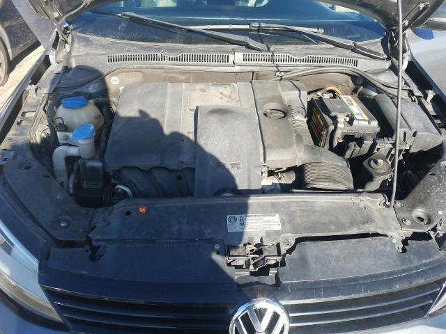 Photo 6 VIN: 3VWDZ7AJ3BM375336 - VOLKSWAGEN JETTA SE 