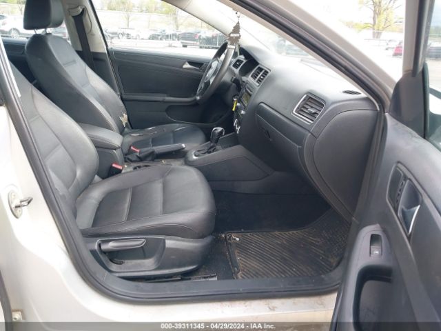 Photo 4 VIN: 3VWDZ7AJ3BM382173 - VOLKSWAGEN JETTA 