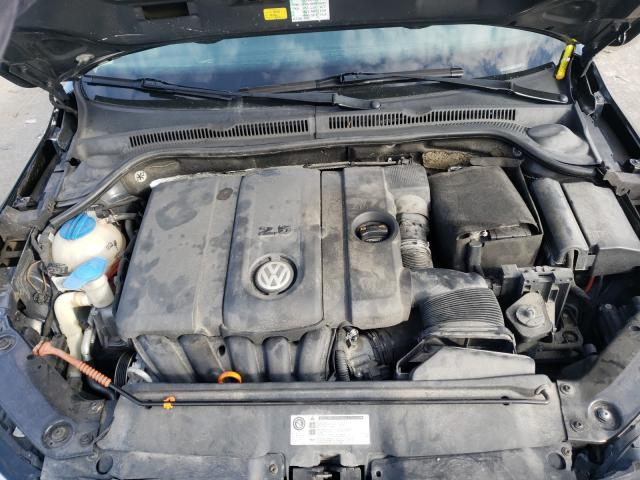 Photo 6 VIN: 3VWDZ7AJ4BM013029 - VOLKSWAGEN JETTA SE 