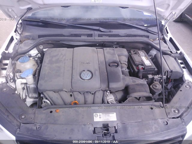 Photo 9 VIN: 3VWDZ7AJ4BM053210 - VOLKSWAGEN JETTA SEDAN 