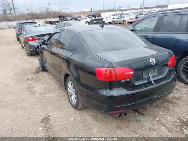 Photo 2 VIN: 3VWDZ7AJ4BM099927 - VOLKSWAGEN JETTA 