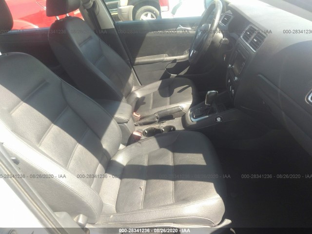 Photo 4 VIN: 3VWDZ7AJ4BM360649 - VOLKSWAGEN JETTA SEDAN 