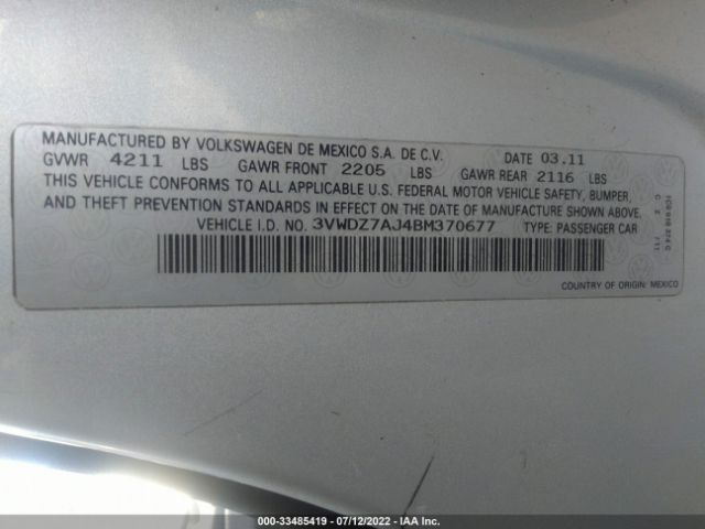 Photo 8 VIN: 3VWDZ7AJ4BM370677 - VOLKSWAGEN JETTA SEDAN 