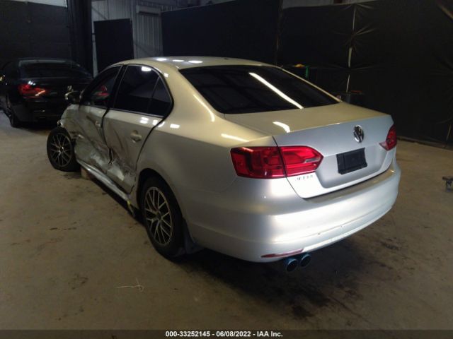 Photo 2 VIN: 3VWDZ7AJ5BM042703 - VOLKSWAGEN JETTA SEDAN 