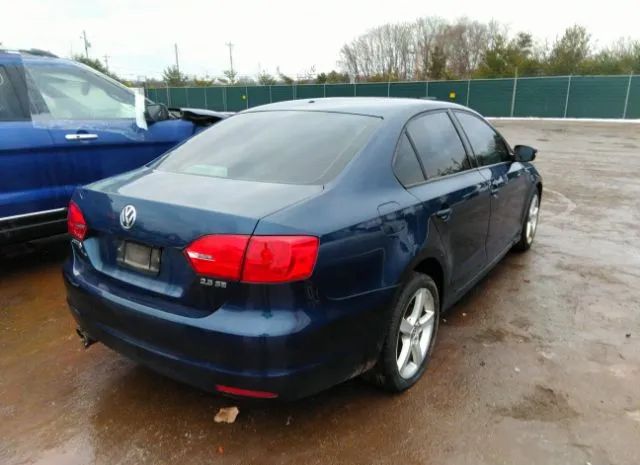 Photo 3 VIN: 3VWDZ7AJ5BM078150 - VOLKSWAGEN JETTA SEDAN 