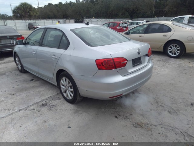 Photo 2 VIN: 3VWDZ7AJ5BM320371 - VOLKSWAGEN JETTA 