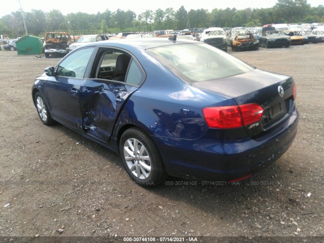 Photo 2 VIN: 3VWDZ7AJ5BM321813 - VOLKSWAGEN JETTA SEDAN 