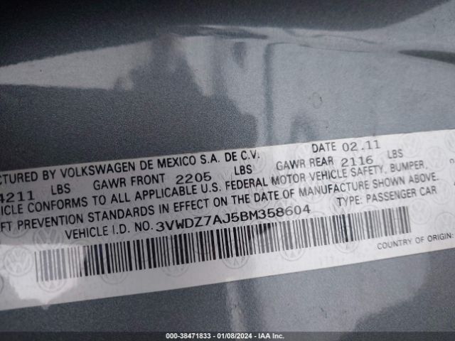 Photo 8 VIN: 3VWDZ7AJ5BM358604 - VOLKSWAGEN JETTA 