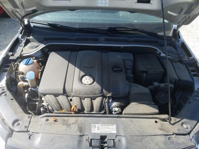 Photo 6 VIN: 3VWDZ7AJ5BM362734 - VOLKSWAGEN JETTA SE 