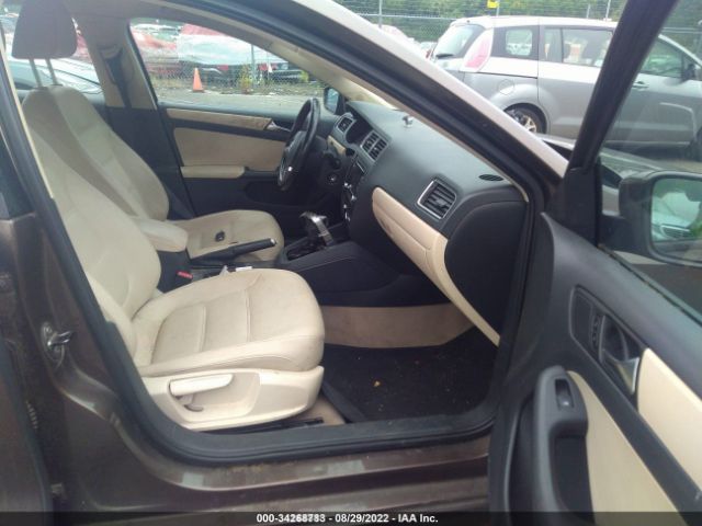 Photo 4 VIN: 3VWDZ7AJ5BM366749 - VOLKSWAGEN JETTA SEDAN 