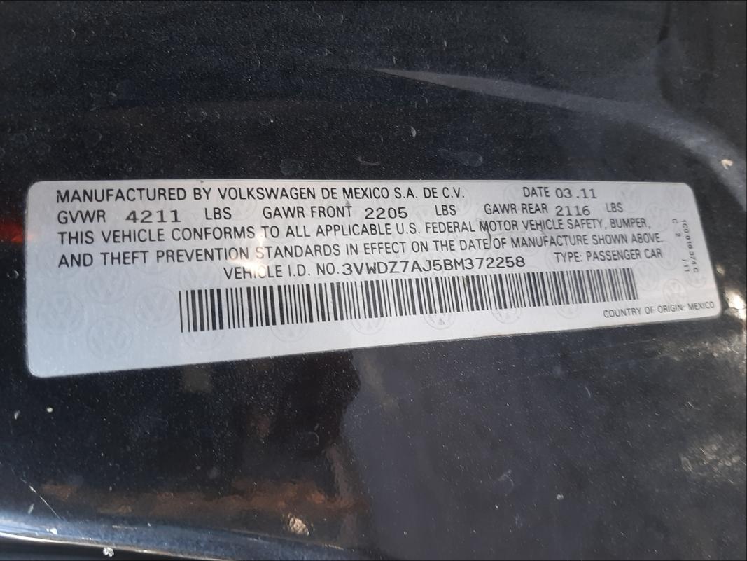 Photo 9 VIN: 3VWDZ7AJ5BM372258 - VOLKSWAGEN JETTA SE 