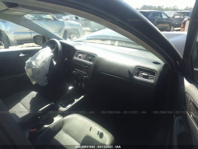 Photo 4 VIN: 3VWDZ7AJ5BM373832 - VOLKSWAGEN JETTA SEDAN 