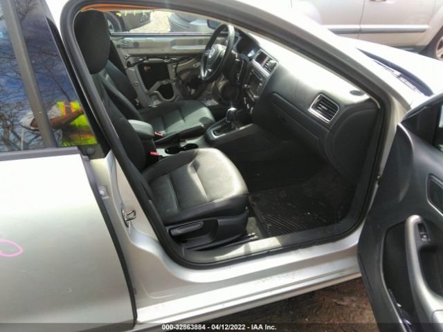 Photo 4 VIN: 3VWDZ7AJ5BM380747 - VOLKSWAGEN JETTA SEDAN 