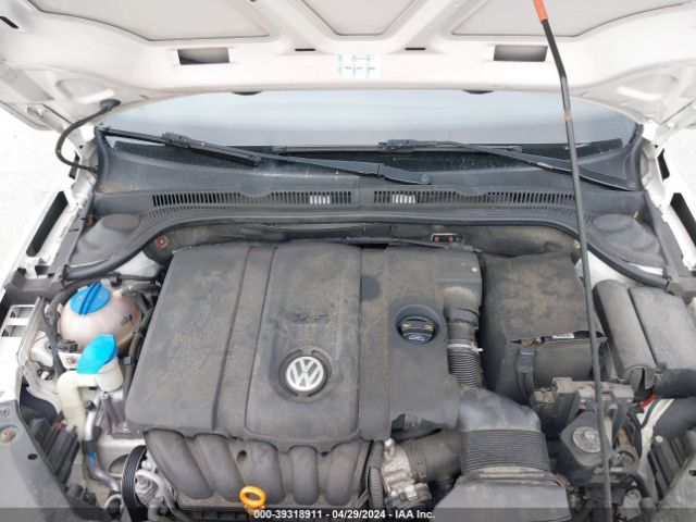 Photo 9 VIN: 3VWDZ7AJ5BM385513 - VOLKSWAGEN JETTA 