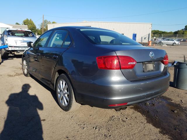 Photo 2 VIN: 3VWDZ7AJ5BM389013 - VOLKSWAGEN JETTA SE 