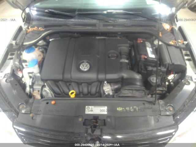 Photo 9 VIN: 3VWDZ7AJ6BM050406 - VOLKSWAGEN JETTA 