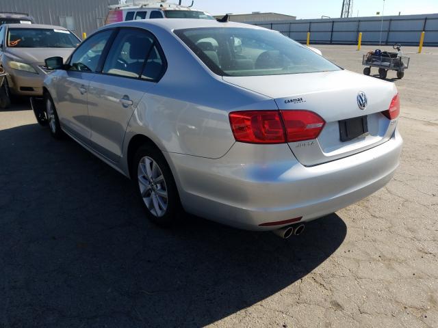 Photo 2 VIN: 3VWDZ7AJ6BM331380 - VOLKSWAGEN JETTA SE 