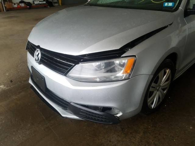 Photo 8 VIN: 3VWDZ7AJ7BM302373 - VOLKSWAGEN JETTA SE 