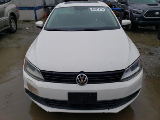 Photo 4 VIN: 3VWDZ7AJ7BM317858 - VOLKSWAGEN JETTA SE 