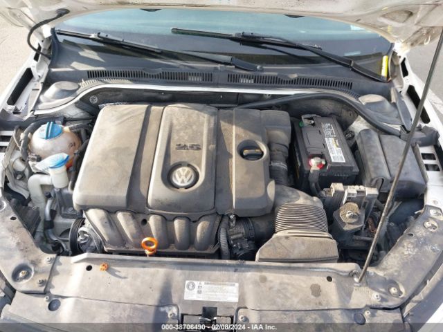 Photo 9 VIN: 3VWDZ7AJ8BM325676 - VOLKSWAGEN JETTA 