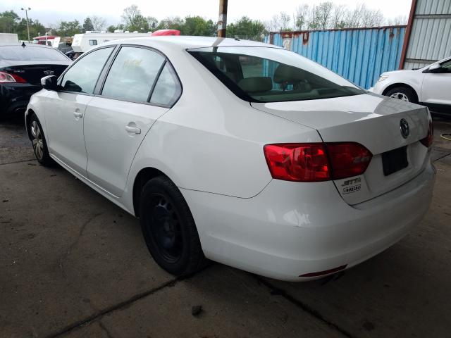 Photo 2 VIN: 3VWDZ7AJ9BM021126 - VOLKSWAGEN JETTA SE 