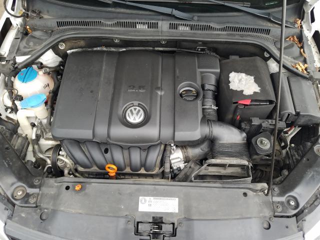 Photo 6 VIN: 3VWDZ7AJ9BM021126 - VOLKSWAGEN JETTA SE 