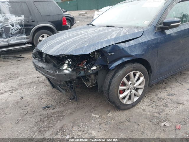 Photo 5 VIN: 3VWDZ7AJ9BM053803 - VOLKSWAGEN JETTA 