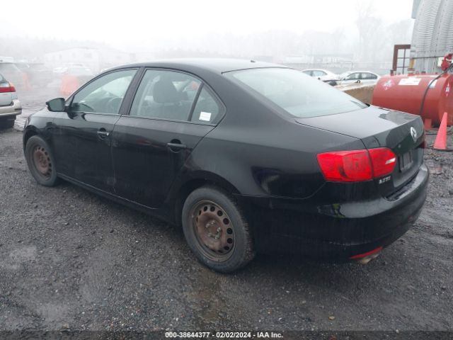 Photo 2 VIN: 3VWDZ7AJ9BM302665 - VOLKSWAGEN JETTA 