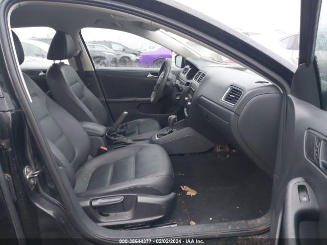 Photo 4 VIN: 3VWDZ7AJ9BM302665 - VOLKSWAGEN JETTA 