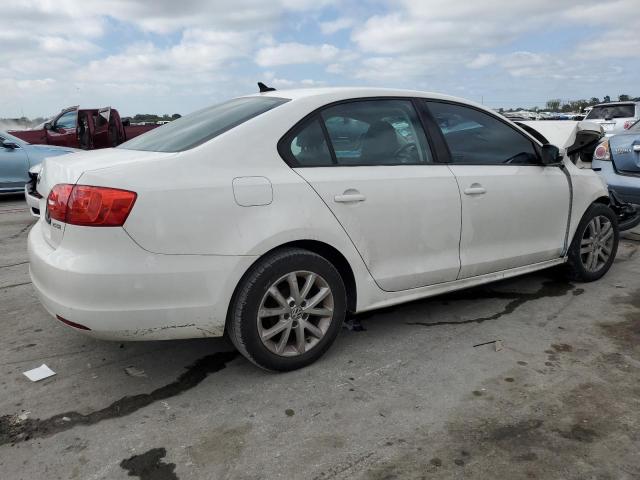 Photo 2 VIN: 3VWDZ7AJ9BM349761 - VOLKSWAGEN JETTA SE 