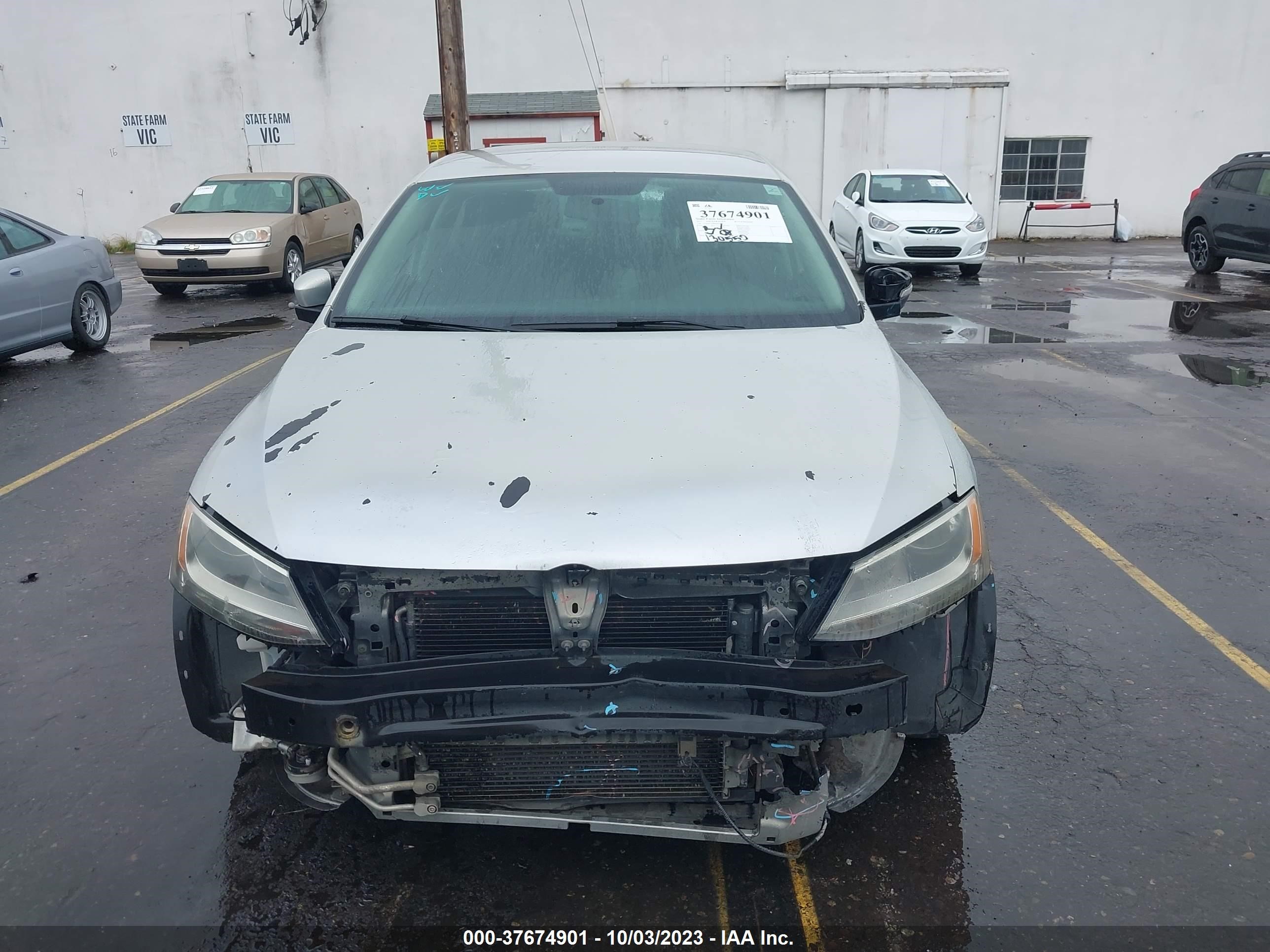 Photo 5 VIN: 3VWDZ7AJ9BM369203 - VOLKSWAGEN JETTA 