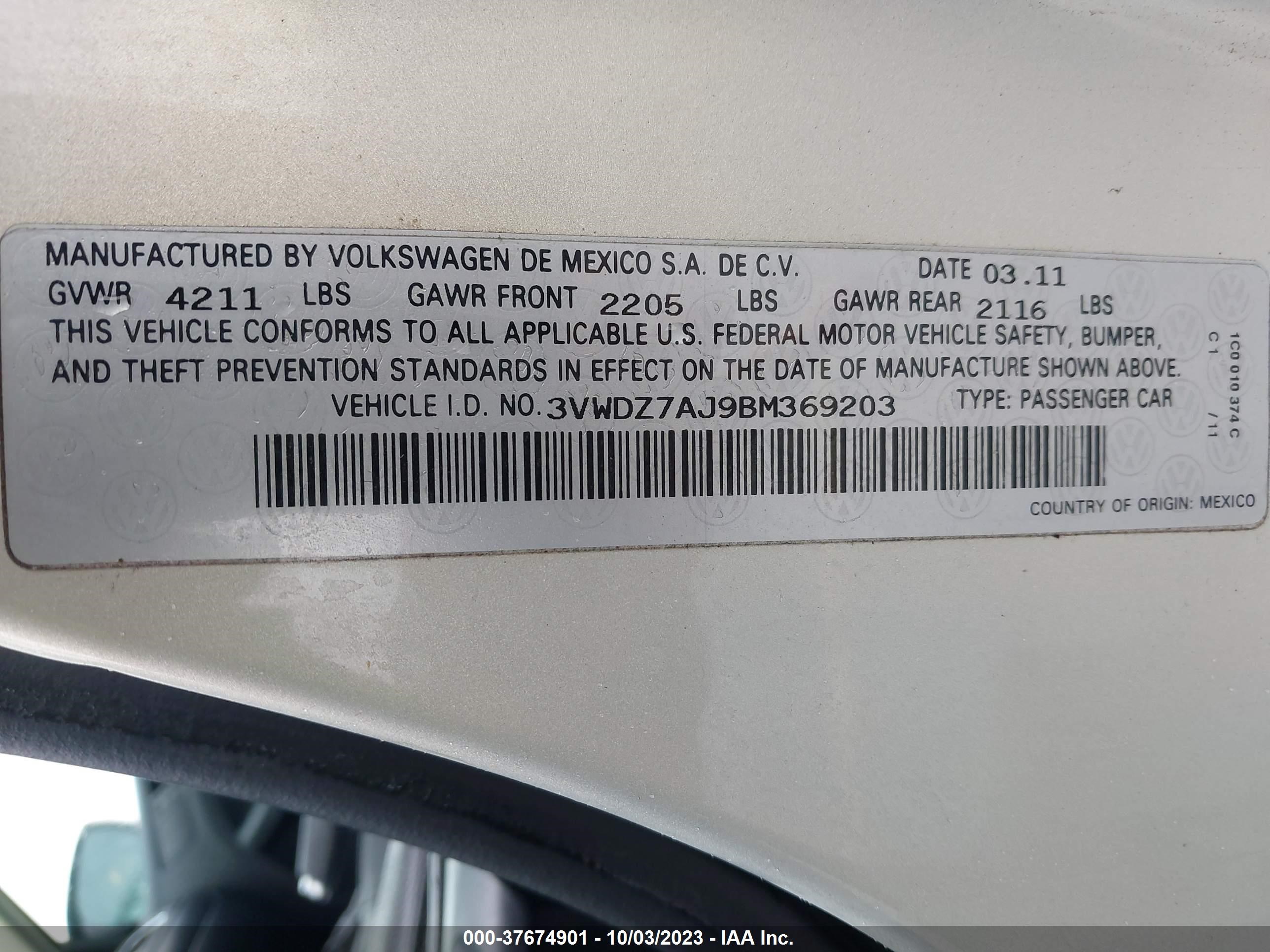 Photo 8 VIN: 3VWDZ7AJ9BM369203 - VOLKSWAGEN JETTA 