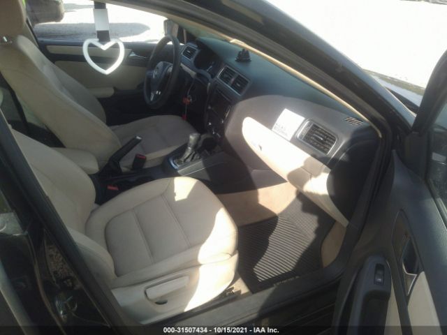 Photo 4 VIN: 3VWDZ7AJ9BM387605 - VOLKSWAGEN JETTA SEDAN 