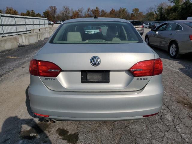 Photo 5 VIN: 3VWDZ7AJXBM330538 - VOLKSWAGEN JETTA SE 