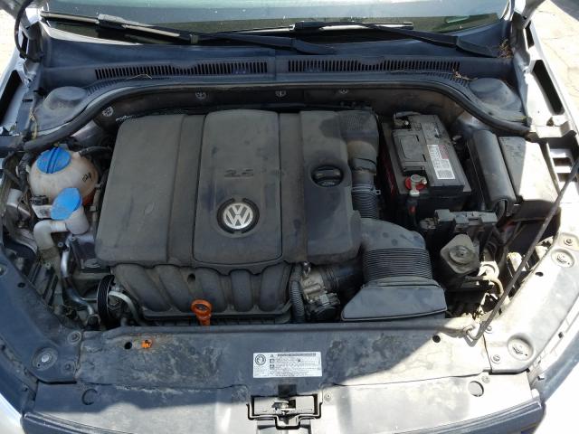 Photo 6 VIN: 3VWDZ7AJXBM390903 - VOLKSWAGEN JETTA SE 