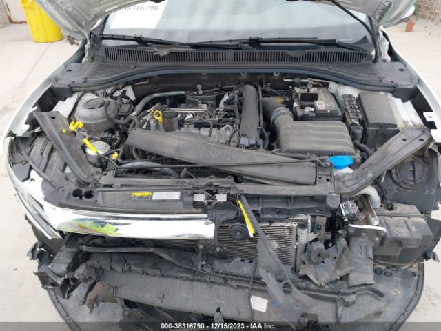 Photo 9 VIN: 3VWE57BU0MM013816 - VOLKSWAGEN JETTA 