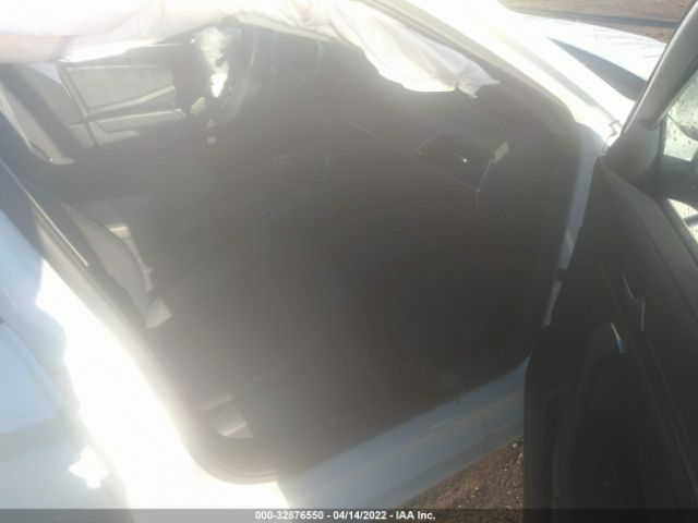 Photo 4 VIN: 3VWE57BU1KM029018 - VOLKSWAGEN JETTA 