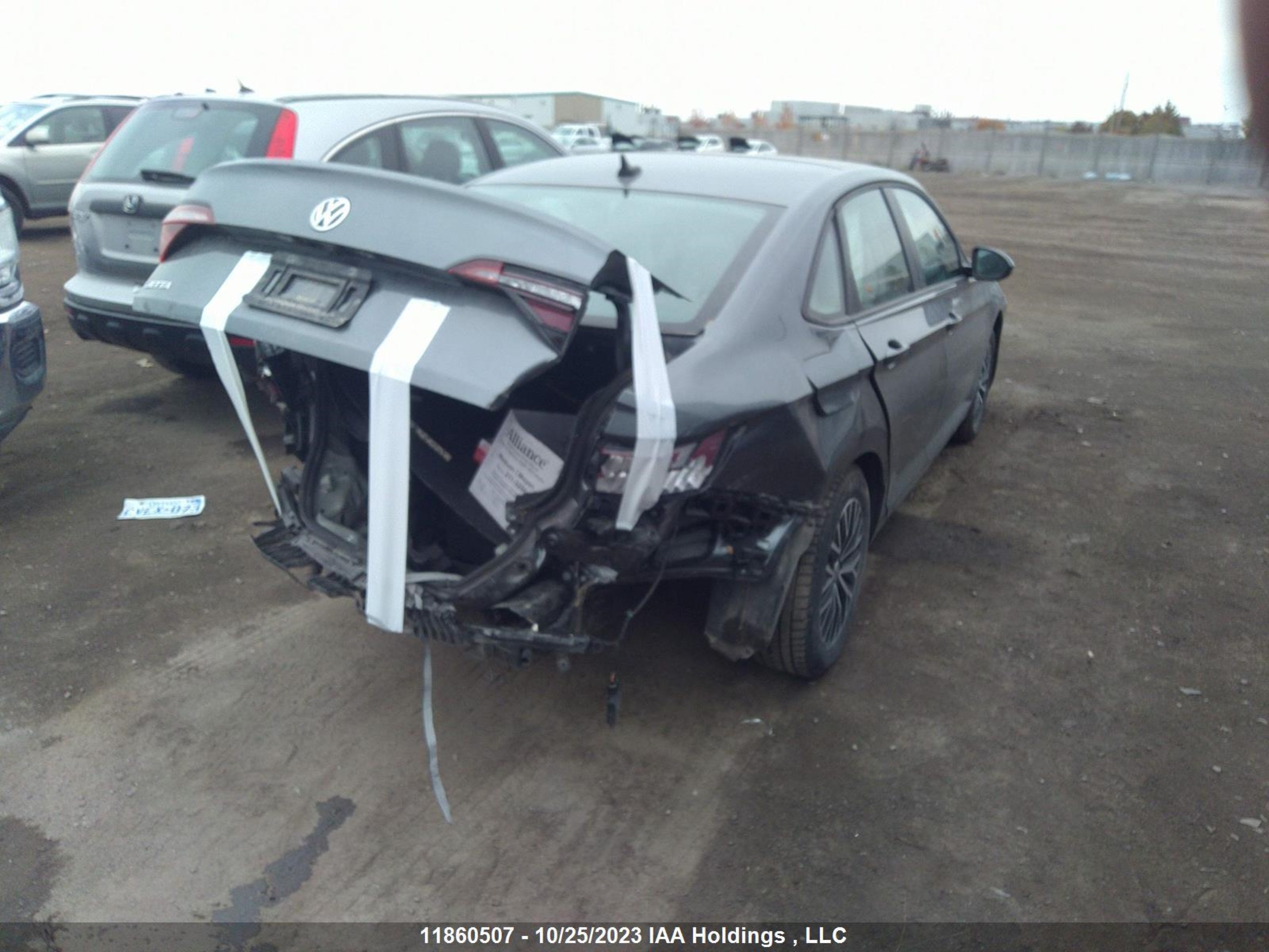 Photo 3 VIN: 3VWE57BU1MM077623 - VOLKSWAGEN JETTA 