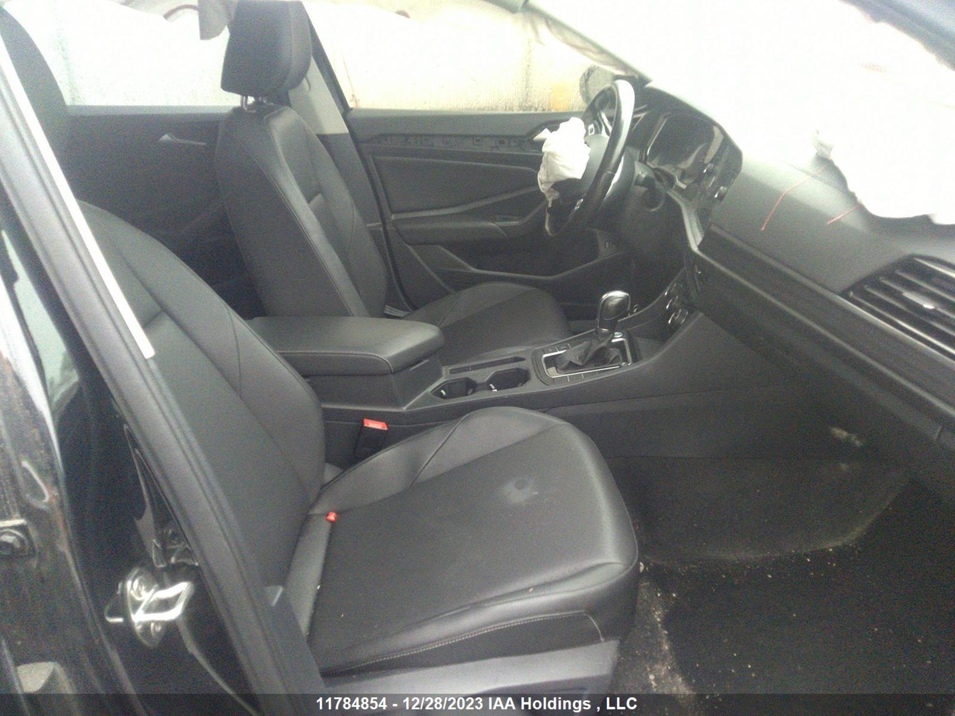 Photo 4 VIN: 3VWE57BU5KM170531 - VOLKSWAGEN JETTA 