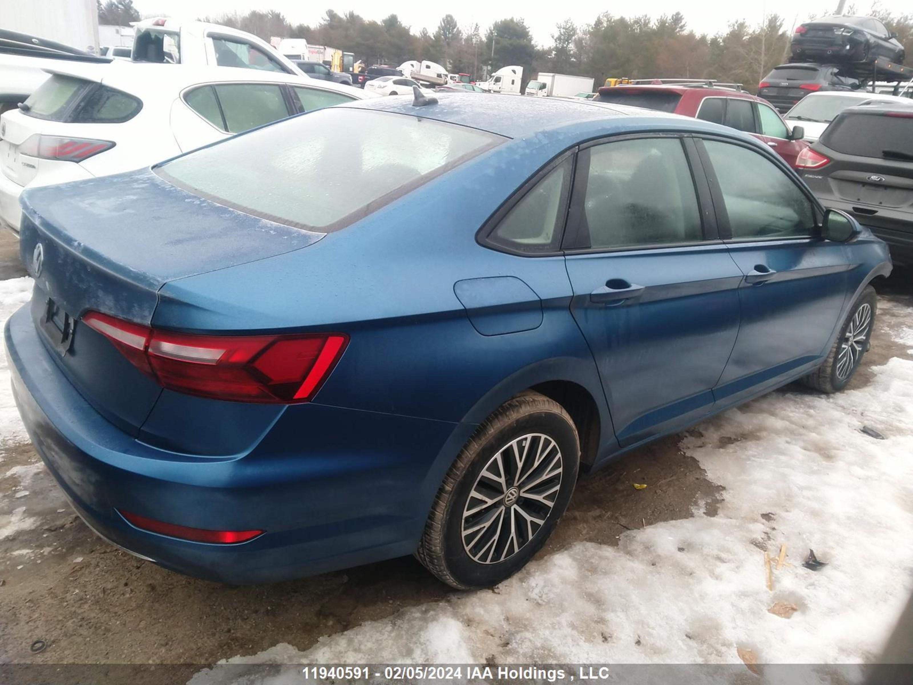 Photo 3 VIN: 3VWE57BU5MM037500 - VOLKSWAGEN JETTA 