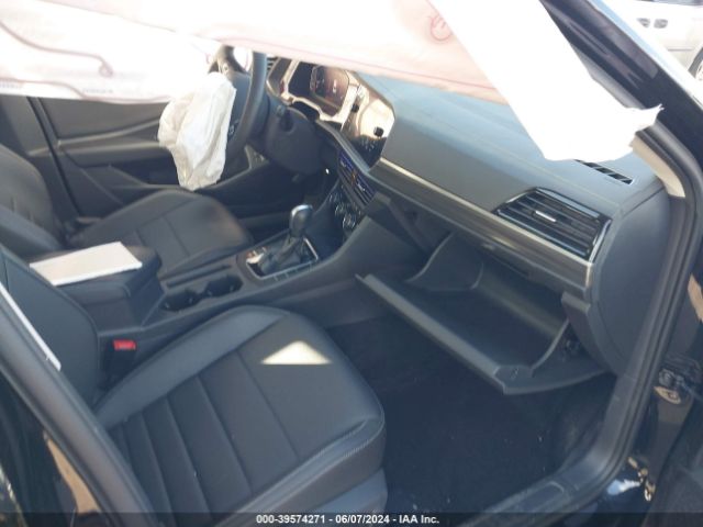 Photo 4 VIN: 3VWE57BU9MM066076 - VOLKSWAGEN JETTA 