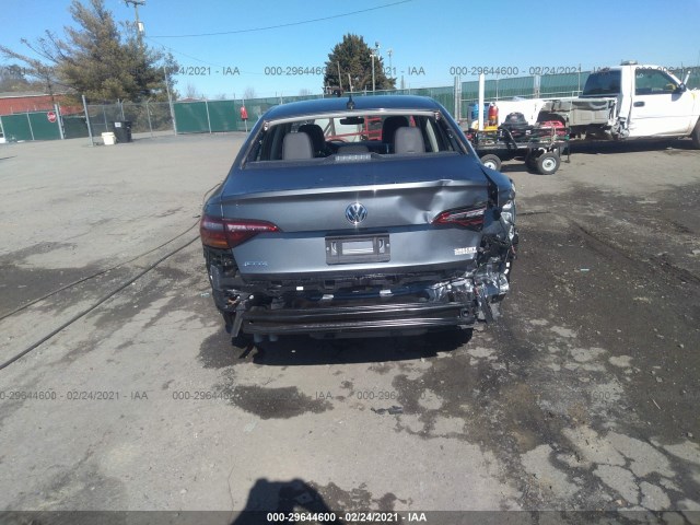 Photo 5 VIN: 3VWEB7BU2KM157888 - VOLKSWAGEN JETTA 