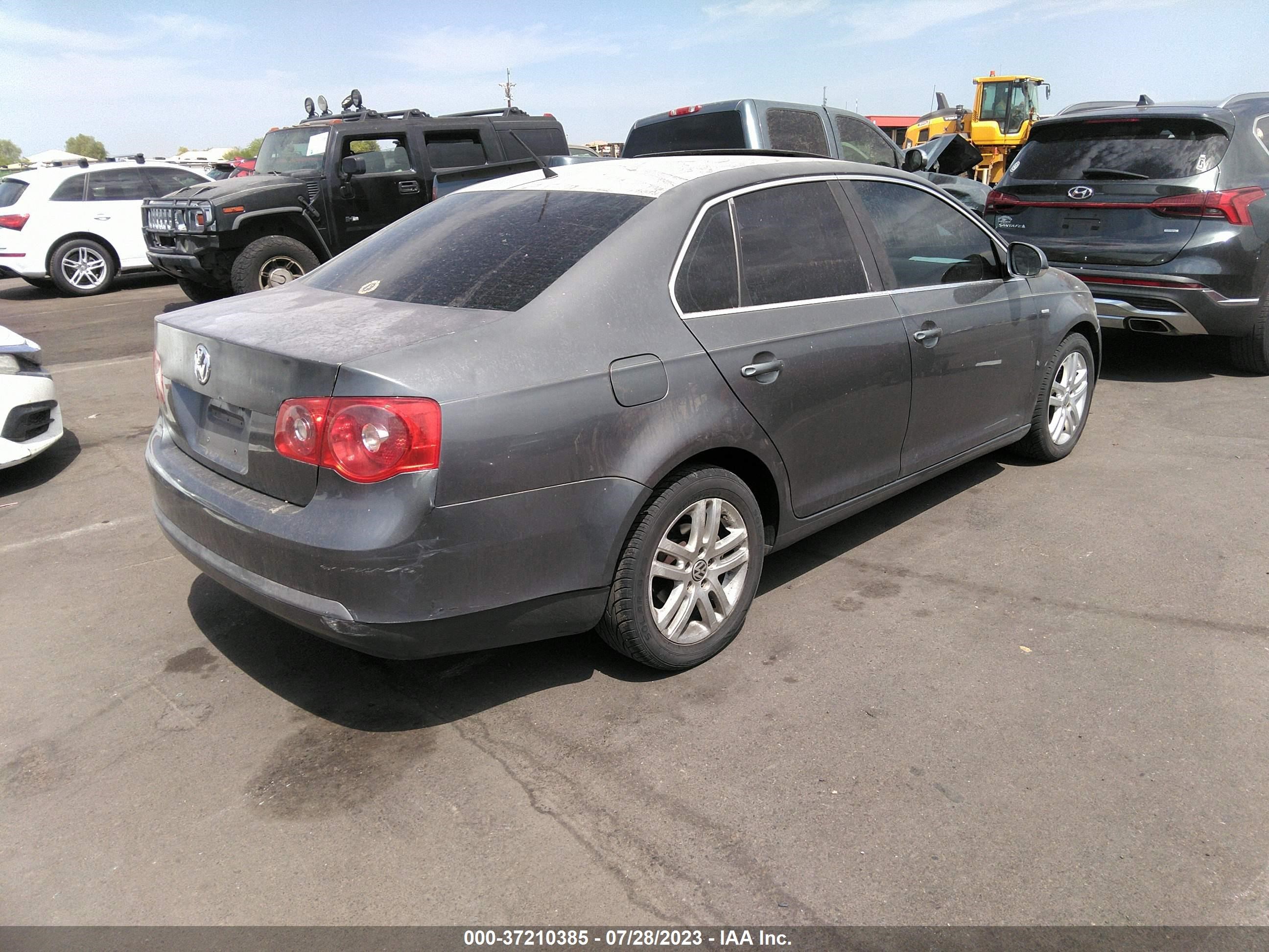 Photo 3 VIN: 3VWEF71K07M133214 - VOLKSWAGEN JETTA 