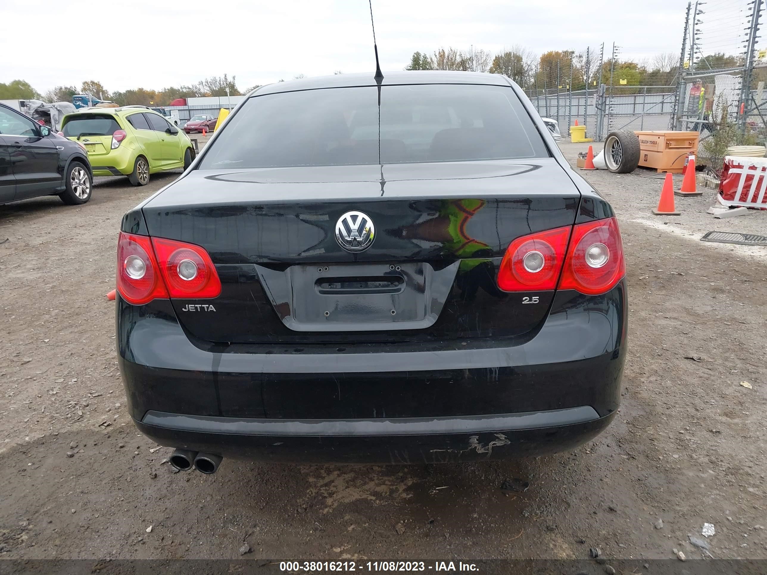 Photo 15 VIN: 3VWEF71K07M188536 - VOLKSWAGEN JETTA 