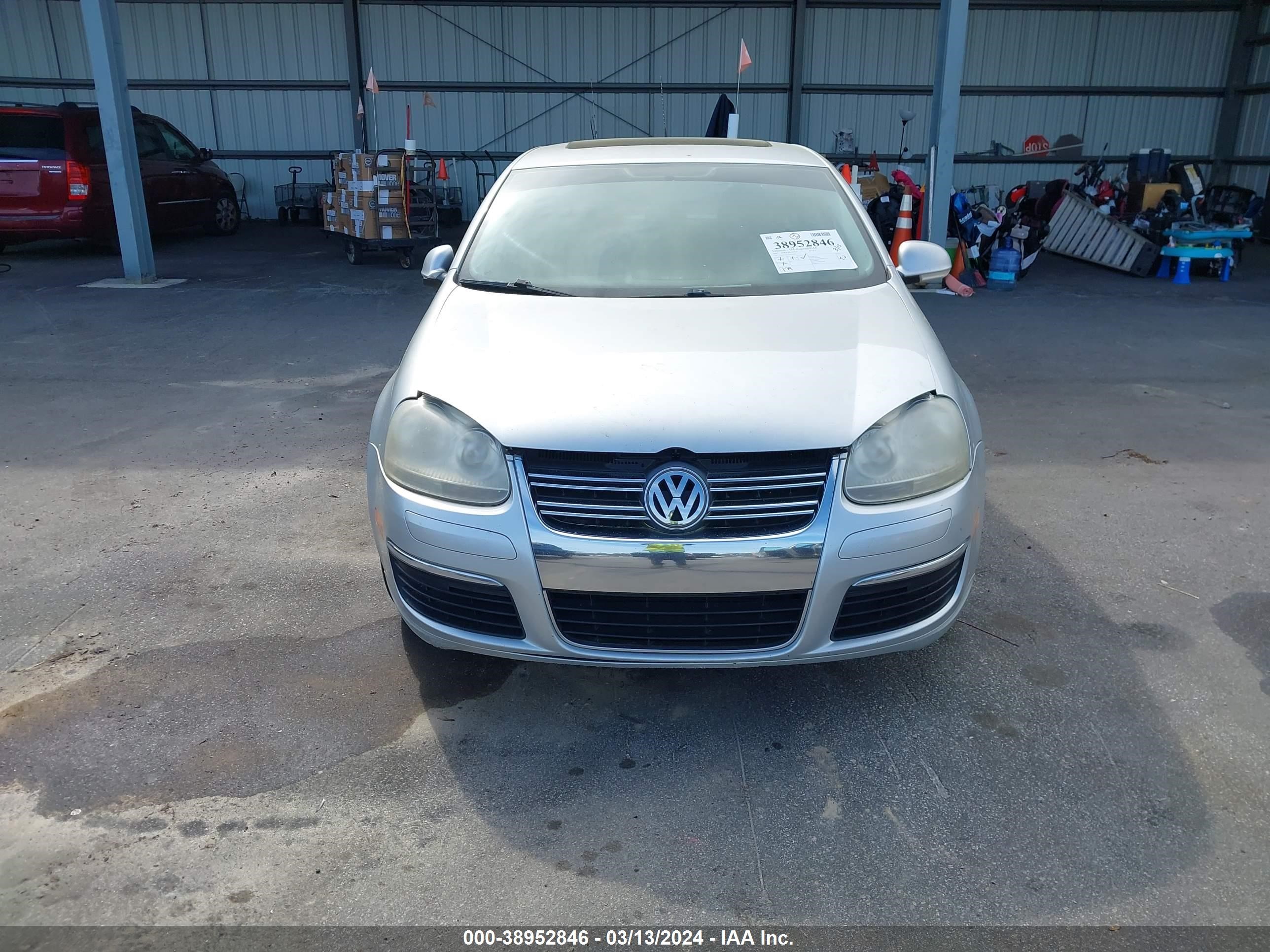 Photo 5 VIN: 3VWEF71K27M134445 - VOLKSWAGEN JETTA 