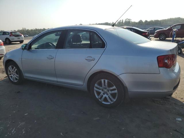 Photo 1 VIN: 3VWEF71K37M072957 - VOLKSWAGEN JETTA WOLF 