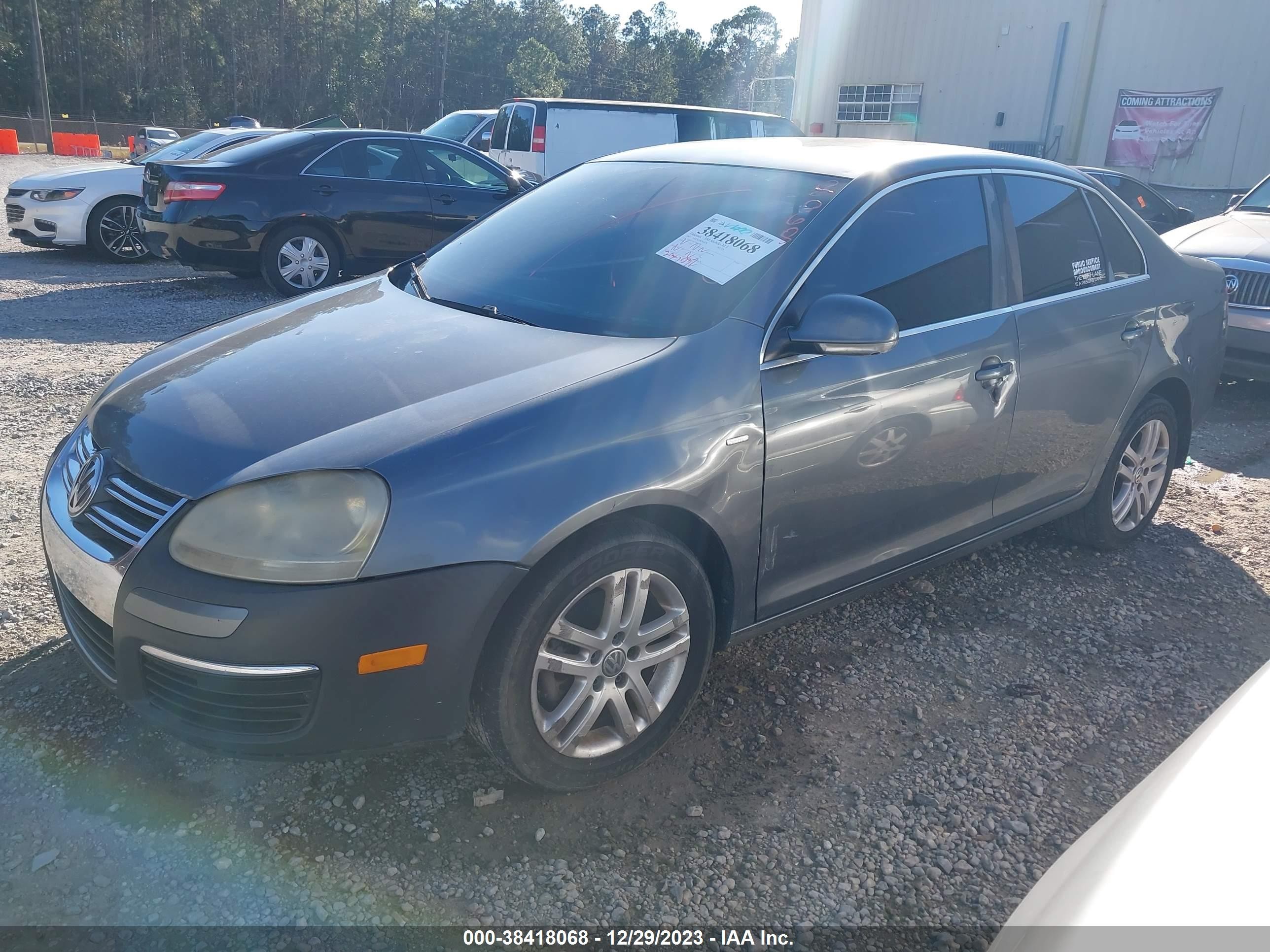 Photo 1 VIN: 3VWEF71K77M168302 - VOLKSWAGEN JETTA 