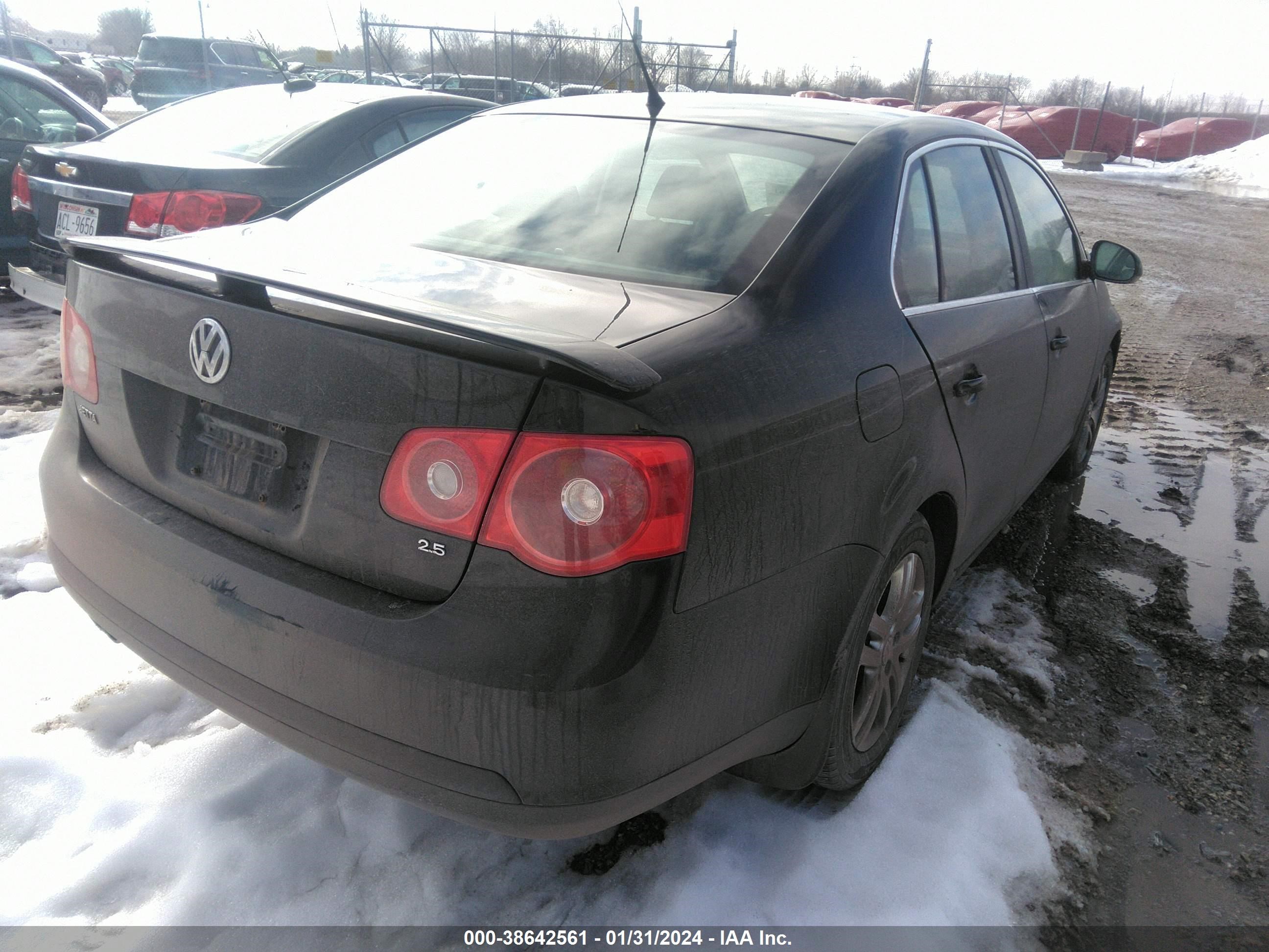 Photo 3 VIN: 3VWEF71K77M195550 - VOLKSWAGEN JETTA 