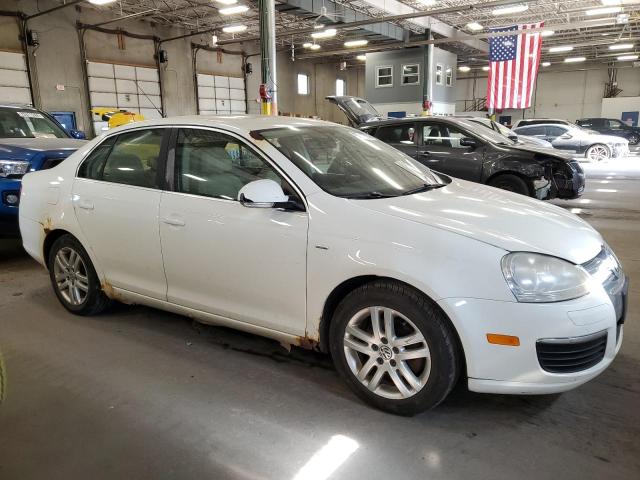 Photo 3 VIN: 3VWEF71K97M172013 - VOLKSWAGEN JETTA WOLF 